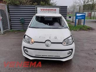 Vrakbiler auto Volkswagen Up! Up! (121), Hatchback, 2011 1.0 12V 75 2014/8