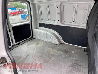 Volkswagen Caddy Caddy IV, Van, 2015 2.0 TDI 102 picture 15