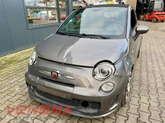Vrakbiler auto Fiat 500  2013/4