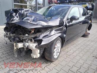 Auto da rottamare Audi A3 A3 Sportback (8VA/8VF), Hatchback 5-drs, 2012 / 2020 1.6 TDI 16V 2015