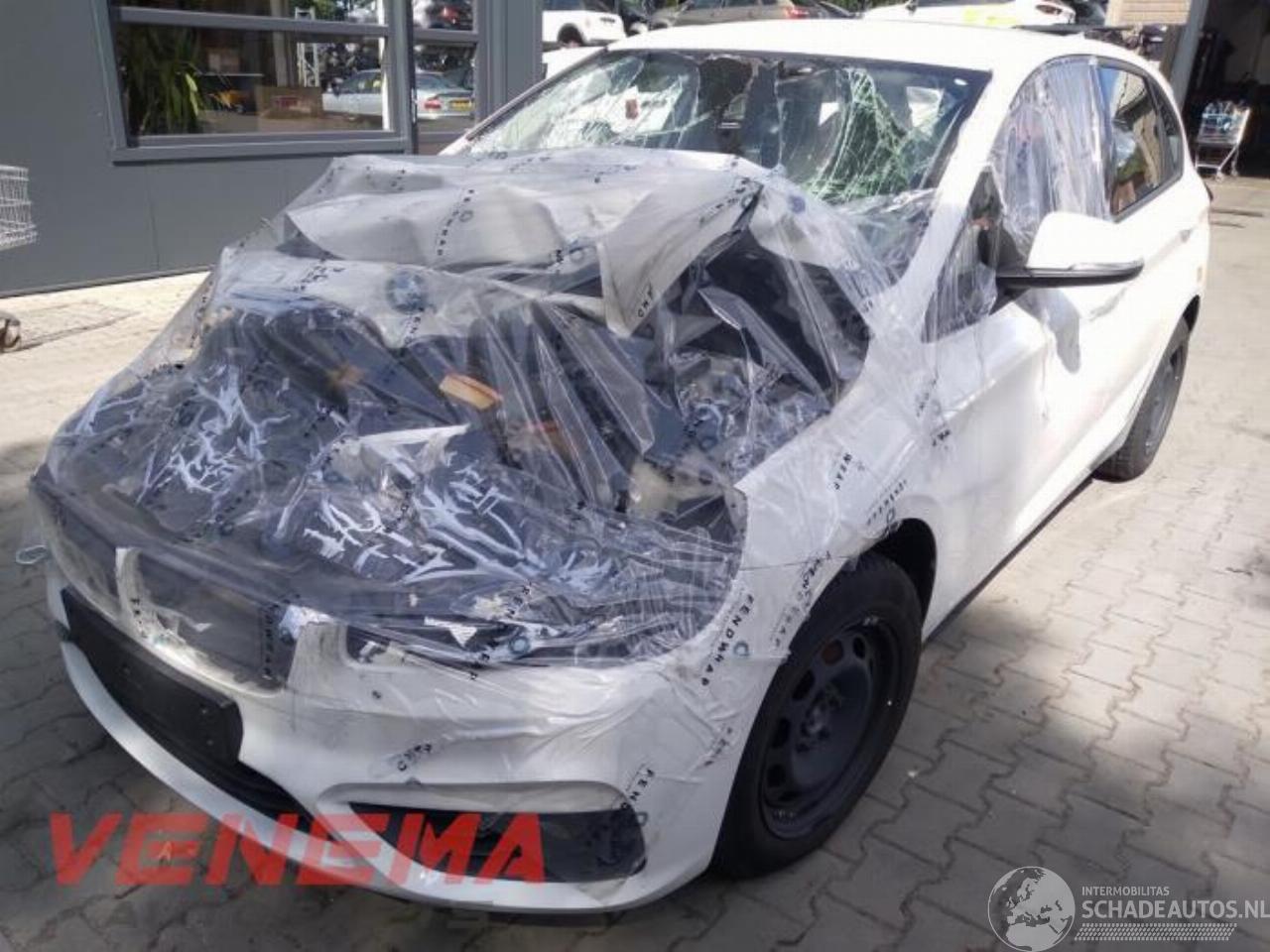 BMW 2-serie 2 serie Active Tourer (F45), MPV, 2013 / 2021 218i 1.5 TwinPower Turbo 12V