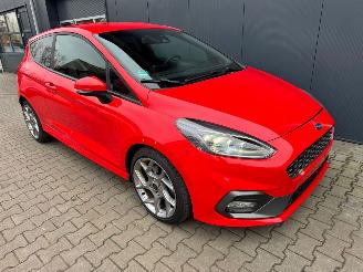 Vaurioauto  passenger cars Ford Fiesta 1.5 ST | 147 kW | 80.000km | LED, B&O, Launch, Navi | Alle Airbags OK! 2019/7