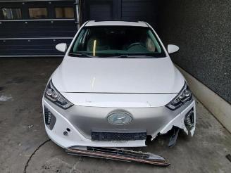 Hyundai Ioniq Ioniq, Liftback, 2016 / 2022 Electric picture 2