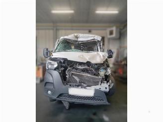 Renault Master Master III (EV/HV/UV/VA/VB/VD/VF/VG/VJ), Chassis-Cabine, 2010 2.3 dCi 165 16V RWD picture 3