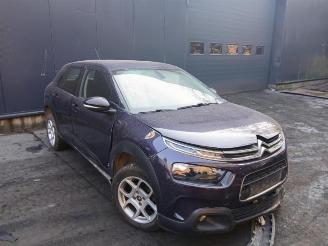 Coche siniestrado Citroën C4 cactus C4 Cactus (0B/0P), Hatchback 5-drs, 2014 1.2 PureTech 110 12V 2018/8