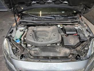 Volvo V-40 V40 Cross Country (MZ), Hatchback 5-drs, 2012 / 2019 2.0 D2 16V picture 11