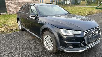 damaged passenger cars Audi A4 allroad  2017/8