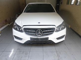 demontáž osobní automobily Mercedes E-klasse EW 212 AMG 2015/1