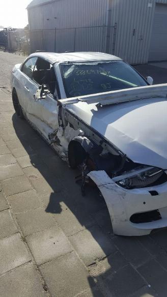demontáž osobní automobily BMW  E93  320i  cabrio 2011/1