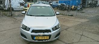 damaged passenger cars Chevrolet Aveo  2012/1