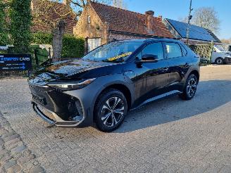 Schadeauto Toyota bZ4X Premium 71KWh 2023/11