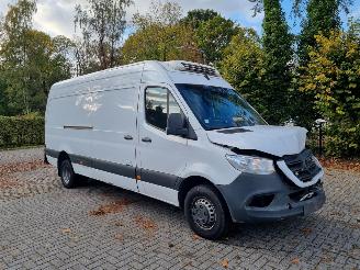 skadebil bedrijf Mercedes Sprinter 519 CDI Aut -32gr Thermoking MAXI Mbux Navi 2023/6