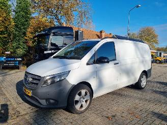 skadebil auto Mercedes Vito 114 CDI Aut. Lang Airco 2017/7