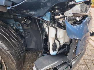 Lynk & Co 01 1.5 Plugin Hybr Pano Navi picture 12