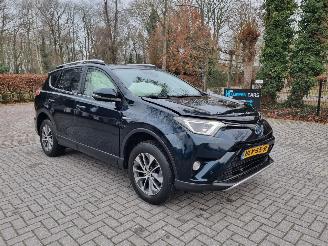 damaged passenger cars Toyota Rav-4 2.5 Hybrid 2WD Dynamic 2019/2