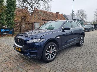 škoda osobní automobily Jaguar F-Pace 20d Aut. AWD 132KW Pano 2017/4
