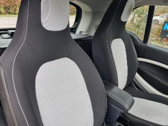 Smart Fortwo 1.0 Passion Airco Pano picture 14