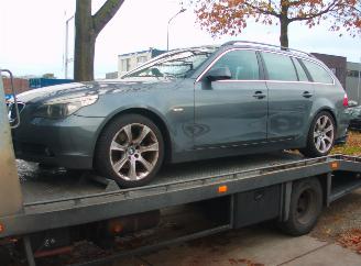 skadebil auto BMW 5-serie 525i 2005/9