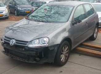 krockskadad bil auto Volkswagen Golf  2008/10