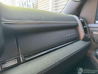 Dodge Ram 5.7 LIMITED NIGHT VIRTUAL/PANO/360CAM/BOMVOL 3J GARANTIE picture 16