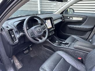 Volvo XC40 1.5 T3 R-Design NAVI/LED/CAMERA/FULL ASSIST/LEDER/VOL OPTIES! picture 13