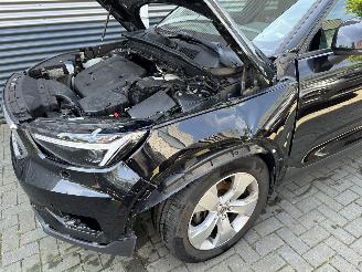 Volvo XC40 1.5 T3 R-Design NAVI/LED/CAMERA/FULL ASSIST/LEDER/VOL OPTIES! picture 8