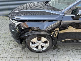 Volvo XC40 1.5 T3 R-Design NAVI/LED/CAMERA/FULL ASSIST/LEDER/VOL OPTIES! picture 9