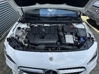 Mercedes A-klasse A180d GROOT SCHERM/LED/CAMERA picture 8