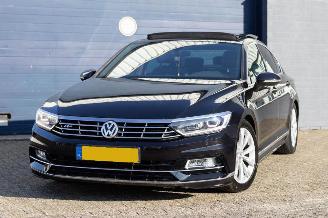 skadebil auto Volkswagen Passat 1.4 TSI ACT 3X R-LINE PANO/LEDER/LED/NAVI/CLIMA SCHADEVRIJ/DAMAGEDFREE 2016/8
