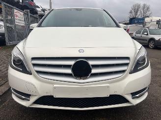Sloopauto Mercedes B-klasse w246 2014/2