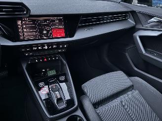 Audi A3 Sportback NEW MODEL! 35 TDI 150PK S-tronic S-line picture 21