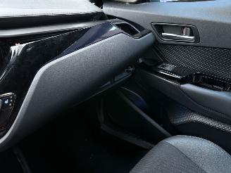 Toyota C-HR 2.0 Hybrid 184PK Aut. Dynamic picture 28