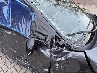 Toyota C-HR 2.0 Hybrid 184PK Aut. Dynamic picture 37