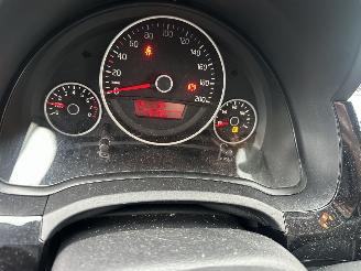 Volkswagen Up! Black UP! Panoramadak! picture 10