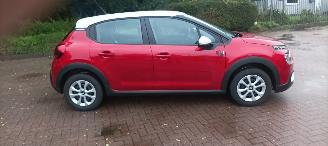 Citroën C3 Bj:11-2022 Edition You! 1.2-12v Airconditioning stoelverwarming CruiseControl Dab audio Elektrische ramen Elektrische-spiegels met verwarming Centrale vergrendeling met afstandsbediening Start-Stop systeem Drivelane assistent Mistlampen Led-Dagrijverlicht picture 3