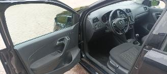 Volkswagen Polo 1.4-TDi Climatecontrol Distance-frontradar Stoelverwarming Leren Stuurwiel Radio met usb Elektrische ramen Elektrische-spiegels met verwarming Centrale vergrendeling met afstandsbediening Start-Stop systeem Euro-6norm picture 16