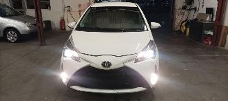 Damaged car Toyota Yaris  2017/10