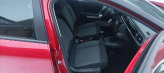 Citroën C3 1.2-Benzine Led-Koplampen Led-Dagrijverlichting Airconditioning stoelverwarming CruiseControl Bi-Color pearl metallic Lak picture 14