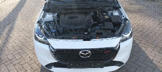 Mazda 2 Bj: 12-2023 1.5 Automatik Climatecontrol CruiseControl Stoelverwarming Lichtautomaat Privacyglas Stuurwiel met verwarming Achteruitrijcamera parkeersensoren Apple CarPlay MirrorLink Led verlichting Dab-audio picture 33