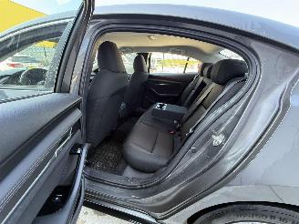 Mazda 3 2.0 e-SkyActiv-X M Hybrid 180 -NAVI-CAMERA-PDC picture 10
