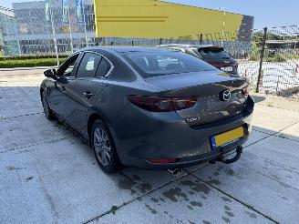 Mazda 3 2.0 e-SkyActiv-X M Hybrid 180 -NAVI-CAMERA-PDC picture 4