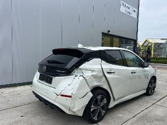 Nissan Leaf N0CONNECTA 40 kWh -CAMERA-NAVI-PDC picture 4