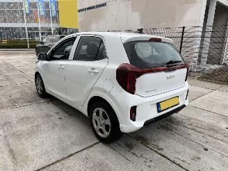 Kia Picanto 1.0 DPI DynamicLine -CAMERA-NAVI-PDC picture 4