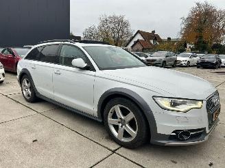 Voiture accidenté Audi A6 allroad 3.0 TDI QUATRO  AUTOMAAT  204 PK- PANO-NAVI 2014/7