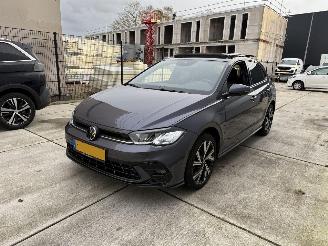 Unfallwagen Volkswagen Polo 1.0 TSI R-LINE AUTOMAAT-PANO-CLIMA 2022/4