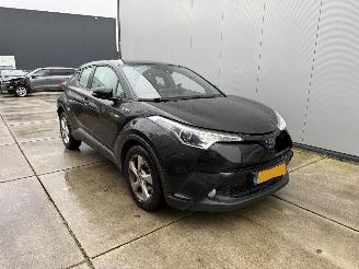 škoda osobní automobily Toyota CH-R 1.8 Hybrid Active 98PK - CAMERA - CLIMA - LED 2019/11