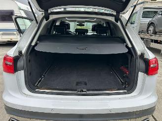 Audi A6 allroad 3.0 TDI Premium Edition - PANO-NAVI-PDV-LEDER picture 13