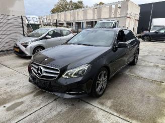 Mercedes E-klasse 220 d AUTOMAAT-NAVI-LEDER-SCHUIFDAK-PDC picture 2
