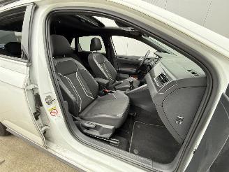 Volkswagen Polo 1.0 TSI Highline Buss R-PANO-NAVI-PDC picture 12