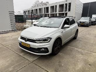 Unfallwagen Volkswagen Polo 1.0 TSI Highline Buss R-PANO-NAVI-PDC 2021/5